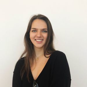 Meet your Posher, Julia